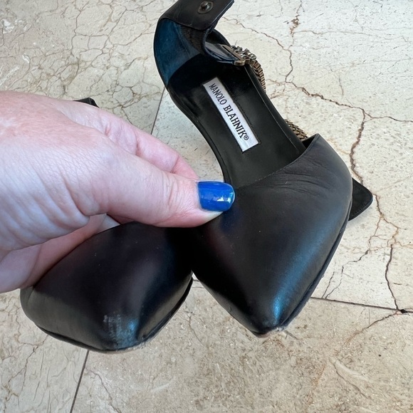 Manolo Blahnik Black Chain Heels Shoes - Picture 12 of 16